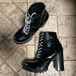 ❤️‍🔥 SOLD ❤️‍🔥JEFFREY CAMPBELL Legion Block Heel Boot